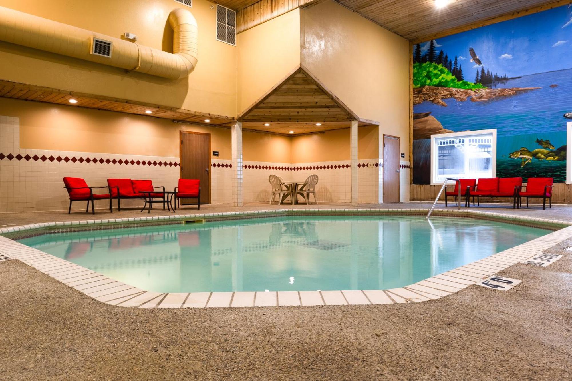 Norland Inn & Suites Roseau 外观 照片