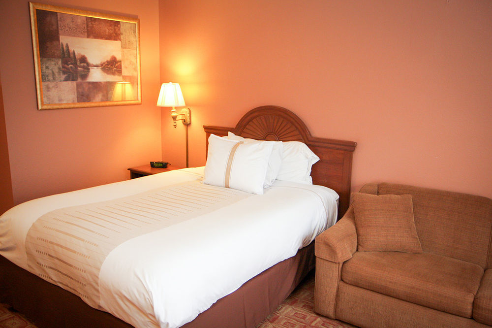 Norland Inn & Suites Roseau 外观 照片